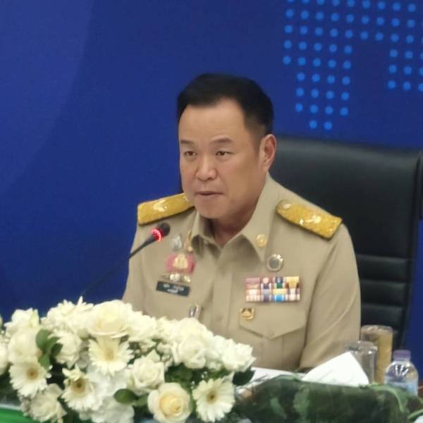 อธิบดีกรมปศุสัตว์ ร่วมประชุมติดตามสถานการณ์ พร้อมรับนโยบายและข้อสั่งการของนานกรัฐมนตรี ในการแก้ไขปัญหาไฟป่าและฝุ่น PM2.5