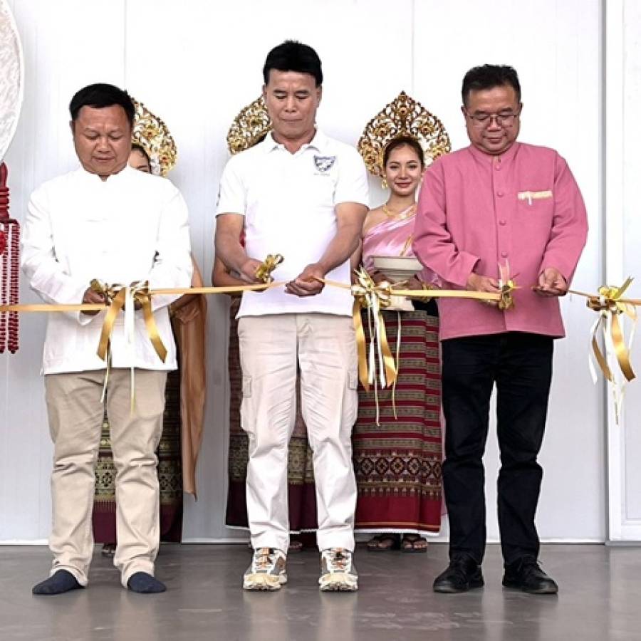 ปศุสัตว์เขต 5 ร่วมพิธีทำบุญและเป็นประธานกล่าวเปิดงาน โรงคัดแยกไข่ไก่ บริษัท รุ่งทองคำฟาร์ม จำกัด ต.แม่แฝก อ.สันทราย จ.เชียงใหม่