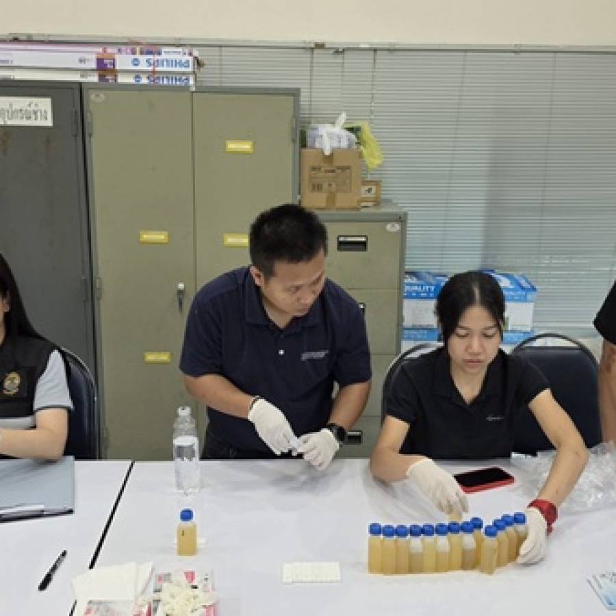 ปศุสัตว์เขต 5 ปฏิบัติการเฝ้าระวังเชิงรุกตรวจสอบการใช้สารเร่งเนื้อแดงในฟาร์มเลี้ยงสัตว์
