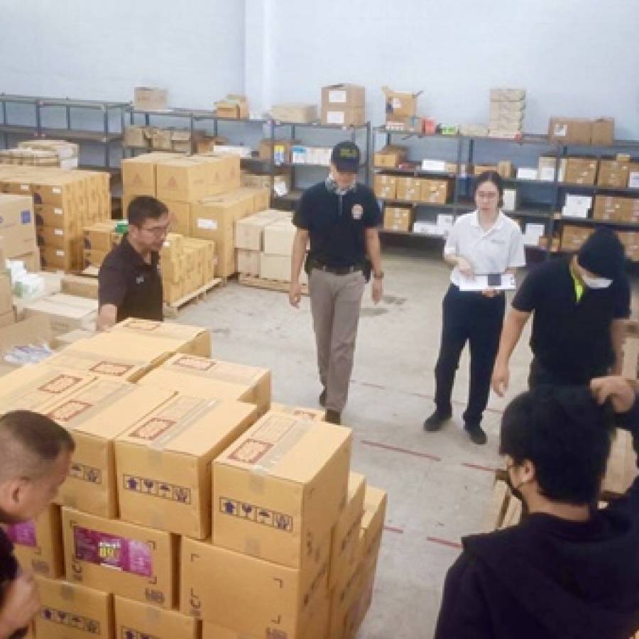 ปศุสัตว์เขต 5 เร่งจัดสรรเวชภัณฑ์สัตว์ และวัสดุวิทยาศาสตร์ พร้อมสนับสนุนภารกิจด้านปศุสัตว์ในพื้นที่ภาคเหนือ