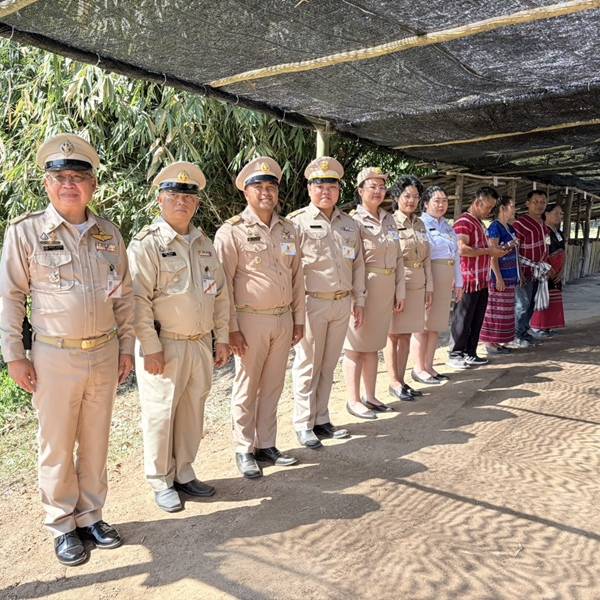 ปศจ.เชียงใหม่ร่วมรับเสด็จพระเจ้าลูกยาเธอ เจ้าฟ้าทีปังกรรัศมีโชติ มหาวชิโรตตมางกูร สิริวิบูลยราชกุมาร ในโอกาสเสด็จพระราชดำเนินมาทัศนศึกษา ณ โครงการร้อยใจรักษ์ อำเภอแม่อาย จังหวัดเชียงใหม่